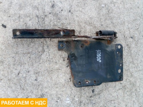 Петля капота левая