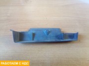 Накладка фары левая