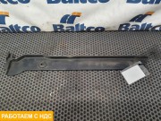 Накладка лобового стекла левая