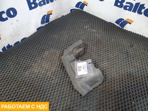 Уплотнитель стойки лобового стекла