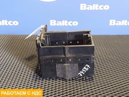 Кронштейн блоков управления