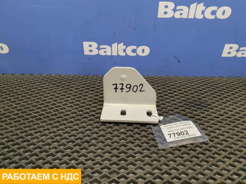 Кронштейн верхнего спальника правый